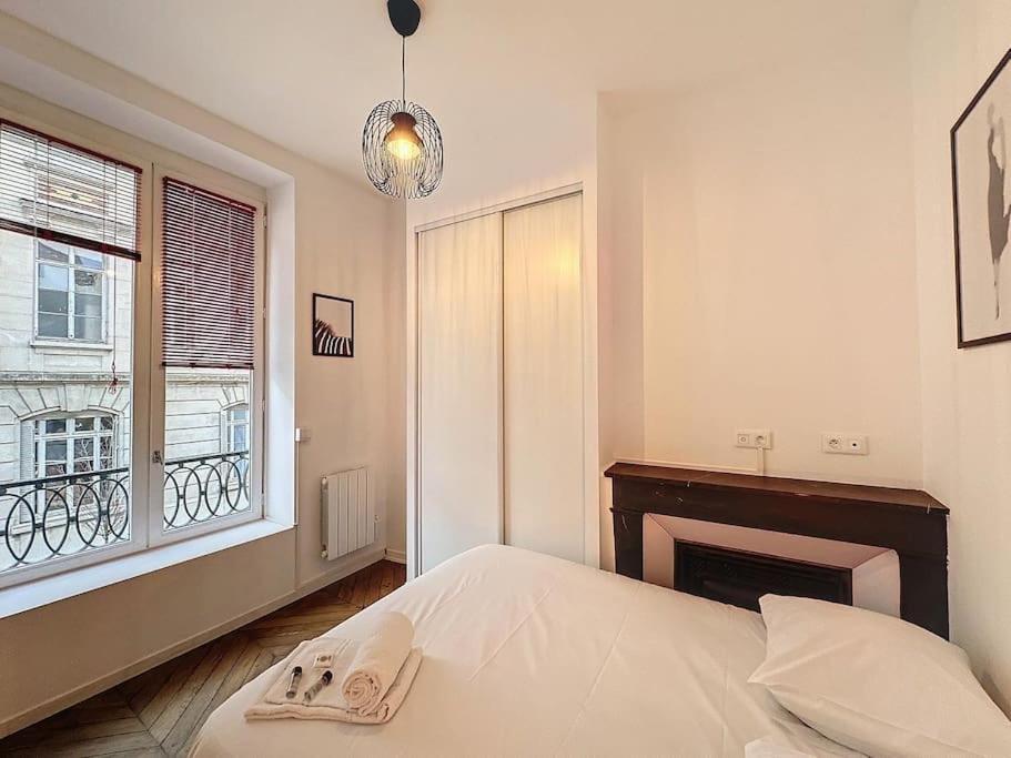 Cosy Appart, Rue St Cyr Lyon Zewnętrze zdjęcie