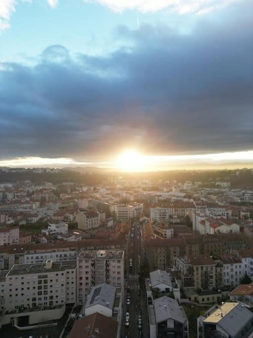 Cosy Appart, Rue St Cyr Lyon Zewnętrze zdjęcie